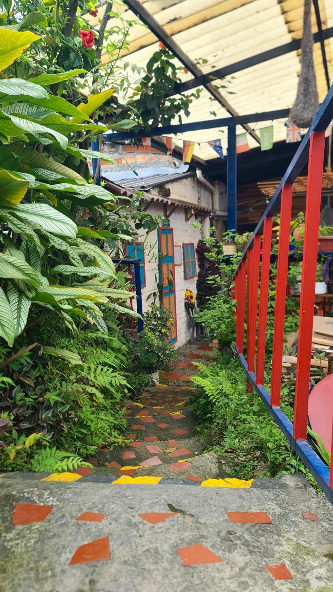 Kimana Hostal سانتا روزا دي كابال المظهر الخارجي الصورة